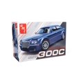 thumbnail image 1 of AMT 2005 Chrysler 300C Maquette Échelle 1:25 - Intérieur Détaillé et V8 5,7 L Peinture HEMI et Colle Requis, 1 of 5