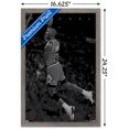 thumbnail image 2 of Michael Jordan - Noir et blanc, 2 of 4