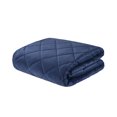 thumbnail image 1 of Couverture 18lb lestée de luxe matelasse Beautyrest, 1 of 6