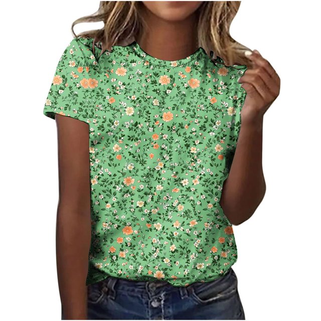Pisexur Hauts d'Été pour Femmes, blouse Décontractée à Manches Courtes et Col Rond Grande Taille en Imprimé floral Multicolore, Montrée en Taille TG. Fabriquée en Tissu Léger et Respirant, Ce Haut Coupe Ample Est Parfait pour la Mode Féminine par Temps Chaud, Convient au Port Quotidien, au Magasinage Ou aux Sorties Décontractées.