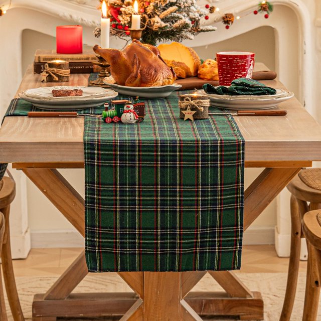 Plaid Christmas Table Runner, Winter Holiday Snowflake Table Runners, Xmas Decorations Indoor Outdoor Farmhouse Home Kitchen Dining Party Decor