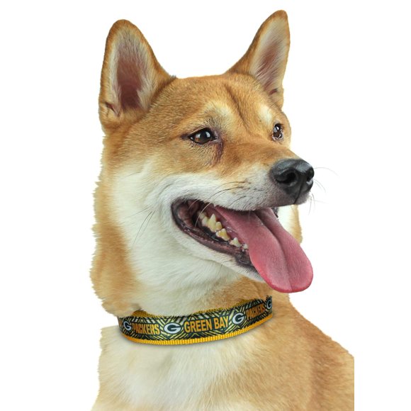 Zubaz NFL Team Adjustable Pet Collar for Dogs & Cats Green Bay Packers Small