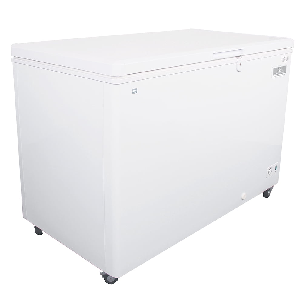 Kelvinator Commercial KCCF140WH 51 3/4" Mobile Chest Freezer w/ Wire Storage Basket - White, 115v