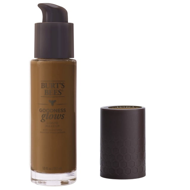 Burt's Bees Goodness Glows Fond de Teint Liquide 29,5 ml, Teinte Moyenne à Foncée, dans une Bouteille à Pompe en Verre Transparent avec un Bouchon Texturé Brun Foncé à Côté, Hydratant et Nourrissant pour la Peau avec une Finition Naturelle et Éclatante, Idéal pour Peau Sèche Ou Mixte.