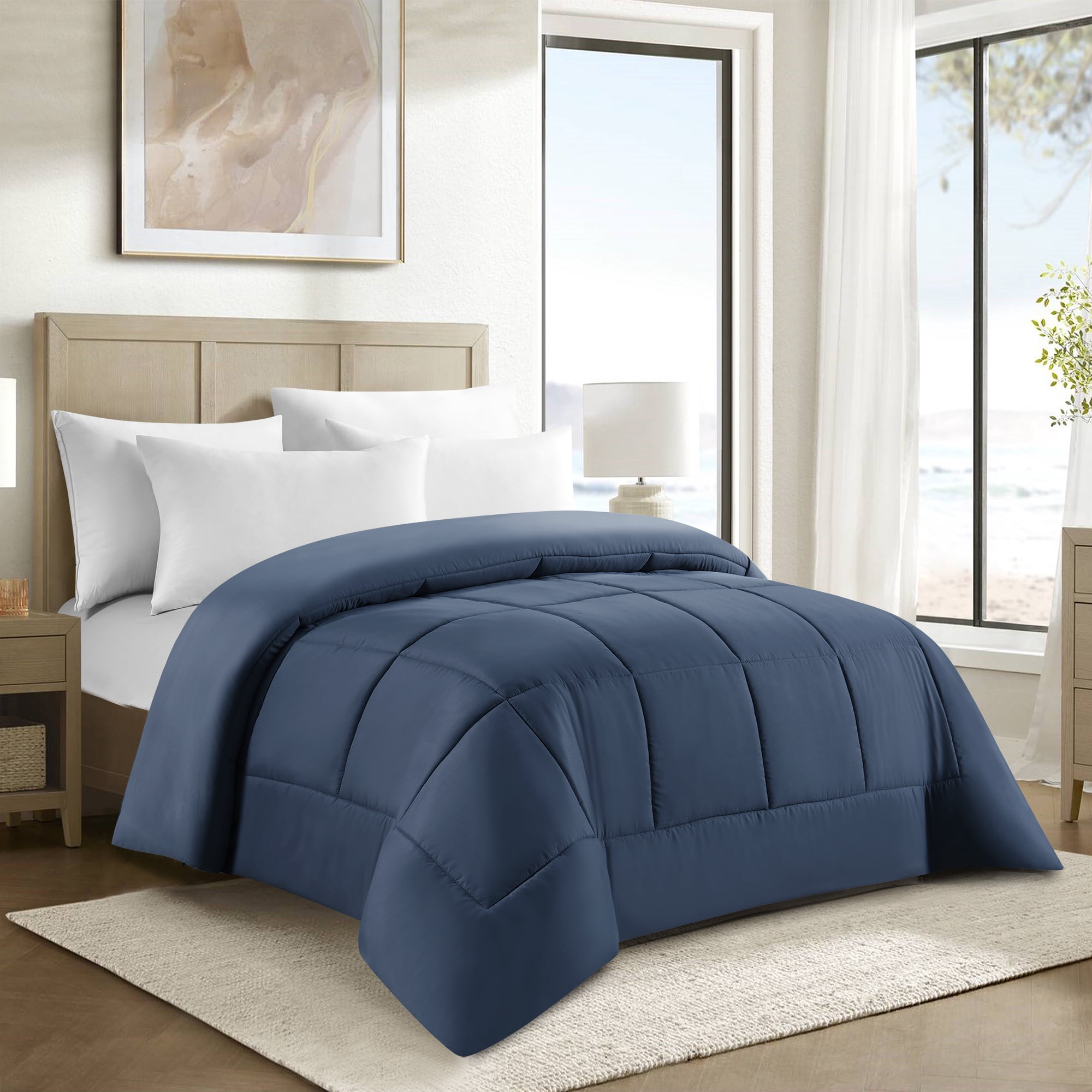 Swift Home Couette de Substitution au Duvet Basic, Toutes Saisons Hypoallergénique et Confortable, Queen, Bleu marine