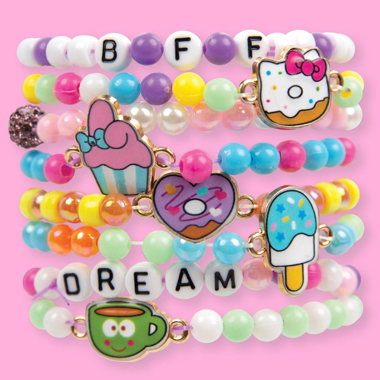 Créatrice de bijoux café Hello Kitty et ses amis