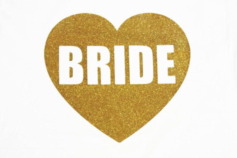 T-shirts de fête de mariage. Idéal pour les parties de célibataire.