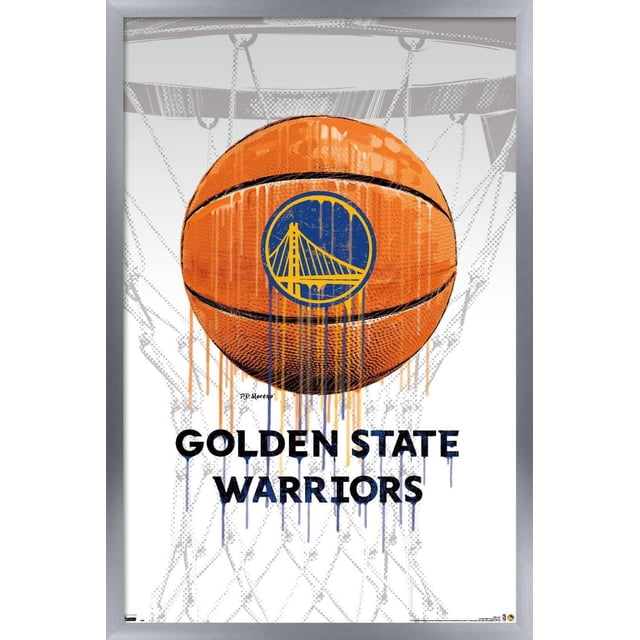 NBA Golden State Warriors - Affiche Murale Drip Ball 20, 22,375 Pouces x 34 Pouces Mettant en Vedette un Ballon de basketball orange Orienté vers l'Avant avec le logo Golden State Warriors en style Goutte de Peinture Bleue et Jaune sur un Panier de basketball en Niveaux de Gris et un Fond en Filet, Imprimée sur Papier d'Affiche Lustré, Convenant à la Déco de la Maison et aux Chambres de Fans.