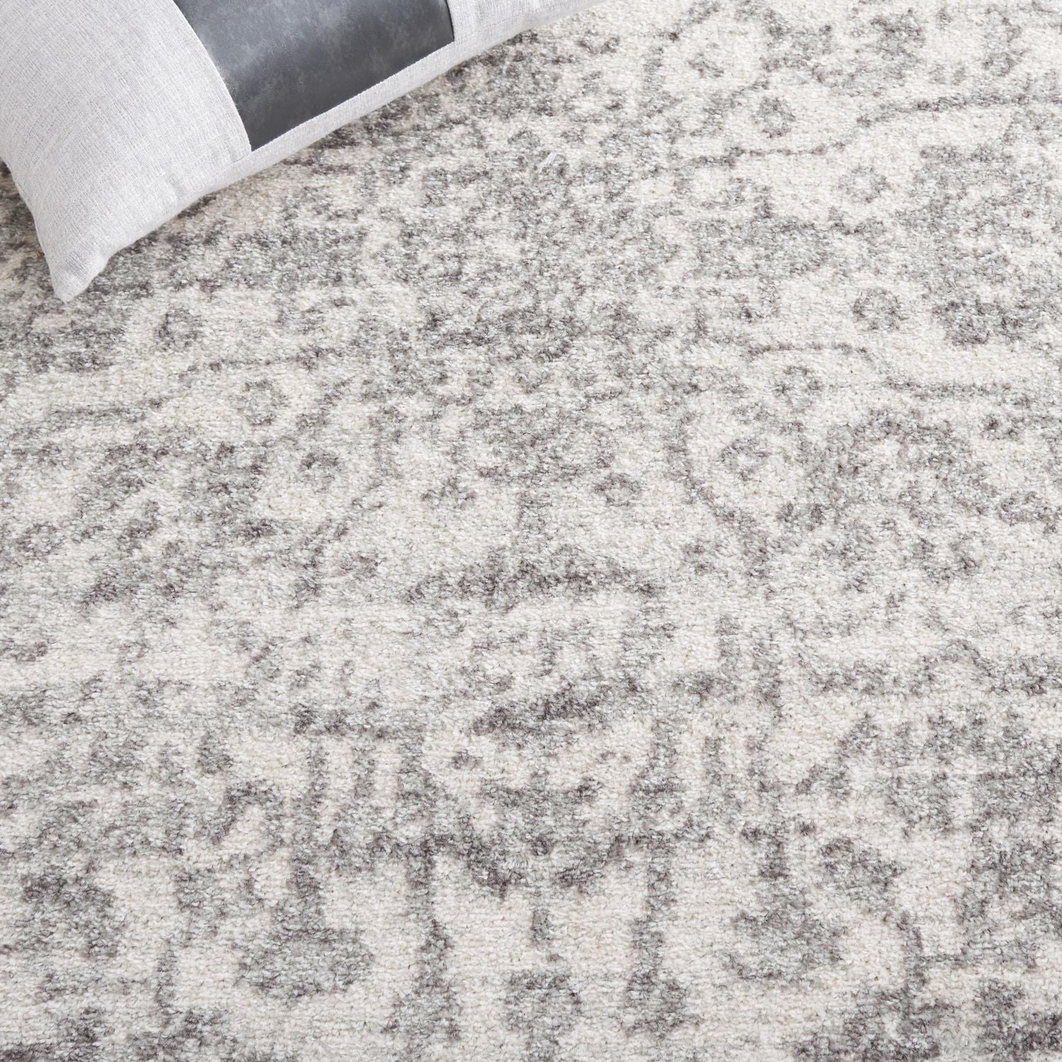 SAFAVIEH Madison Katina Tapis Traditionnel Délavé