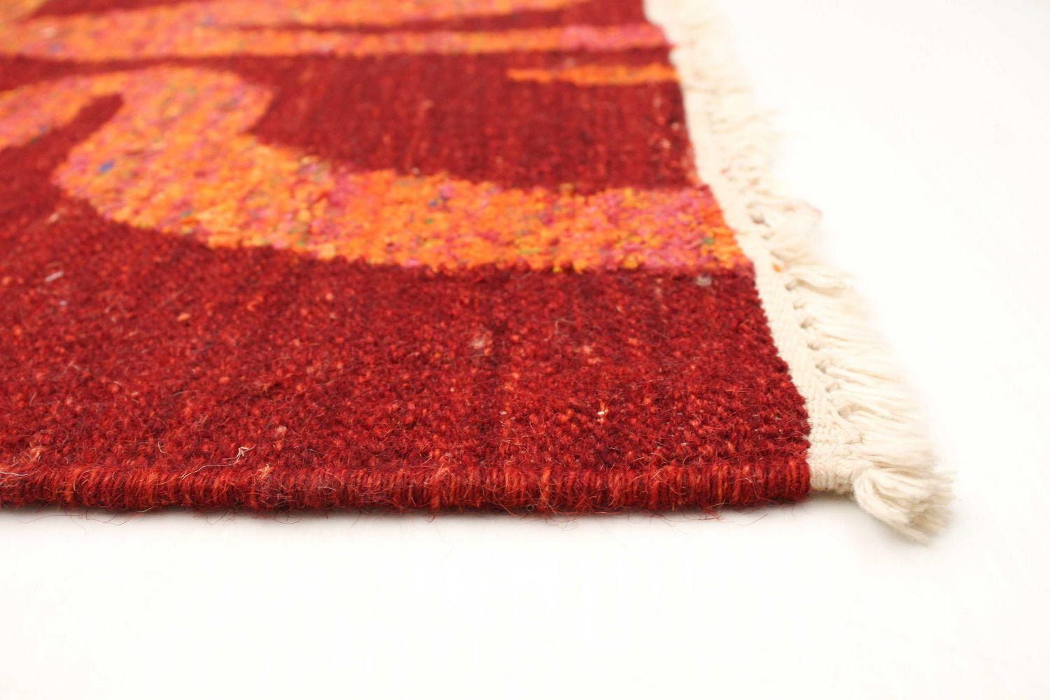 ECARPETGALLERY 5'4" x 7'6" Flat-weaves & Kilims Sari Silk Hand Made Area Rug for Living Room, Dining Room and Bedroom in Red