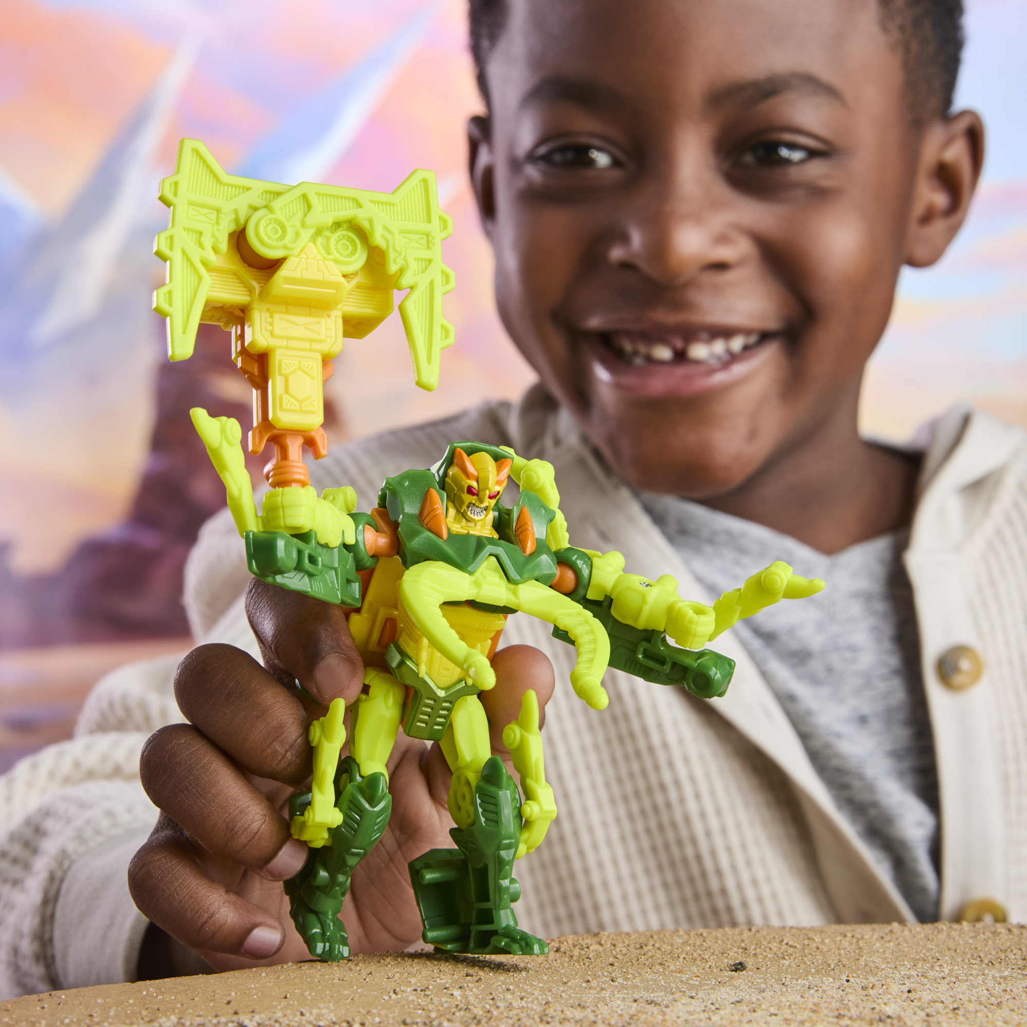 Transformers CYBERWORLD, figurine Cyber Changers Chop Shop en armure