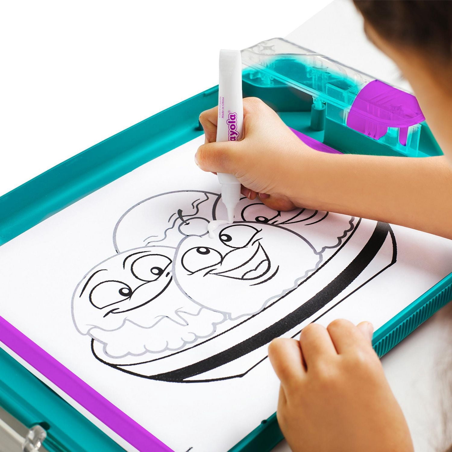 Crayola Kit de Loisir Créatif Marker Airbrush 04 8733 E 000 Crayola Kit de Loisir Créatif Marker Airbrush 04 8733 E 000