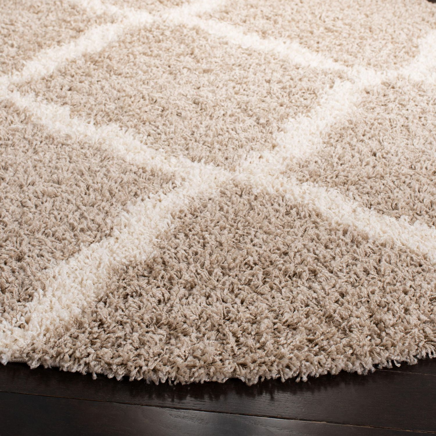 Safavieh Dallas Logan Tapis Géométrique Shag