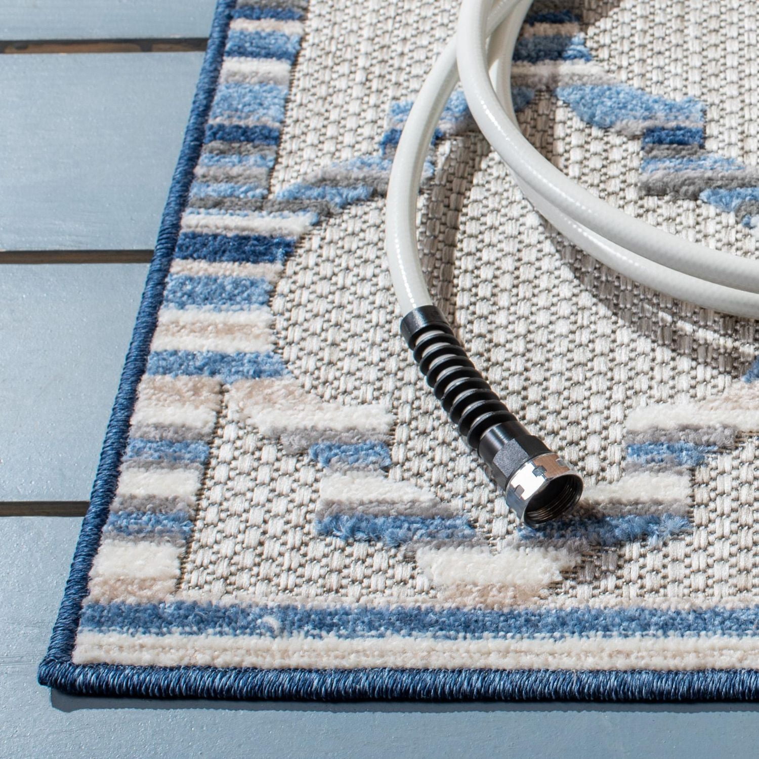Safavieh Cabana Rorie Tapis Géométrique Extérieur