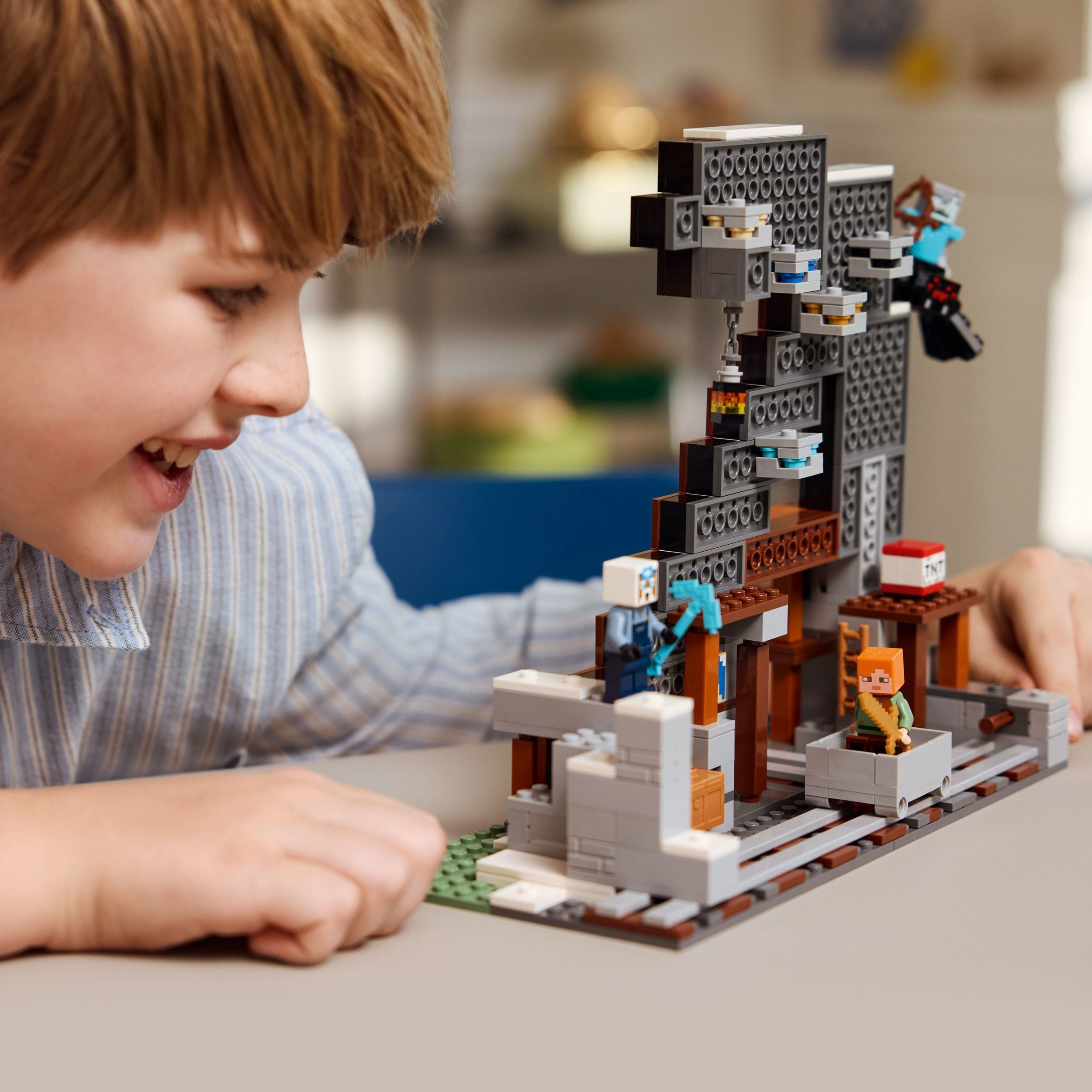 LEGO Minecraft the Pickaxe Mine Kids Toy - Building Set for Boys and Girls - Minecraft Toy for Gaming Fans 8+ - Includes Alex, Miner, and Stray Spider Jockey Minifigure - Birthday Gift Idea - 21277