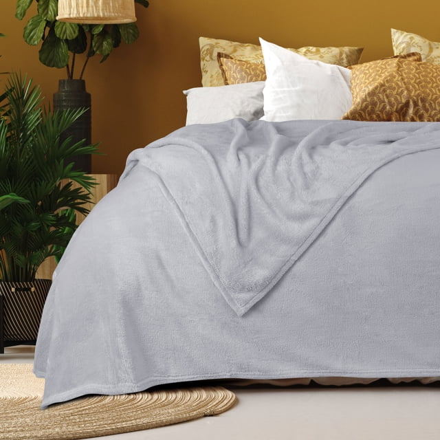 Soft Warm Fleece Blanket Throw Rug Plain Plush Flannel Blankets Light Gray Full