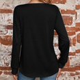 thumbnail image 4 of Femmes Manches Longues Tops Habillés Col Carré Chemise Plissée Ample Coupe Chemises, 4 of 5