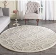 thumbnail image 1 of Safavieh Cambridge Johan Geometric Area Rug, 1 of 3
