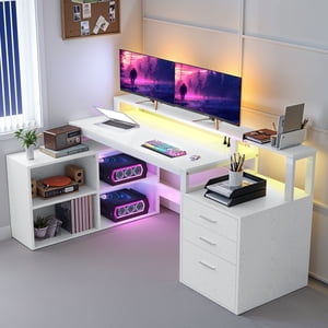 DEXTRUS Moderne 65" Bureau d'ordinateur en forme de L blanc avec LED Éclairage à bande & Outlets d'alimentation, coin bureau avec tiroirs & Étagères de rangement ouvertes, pour le bureau d'accueil