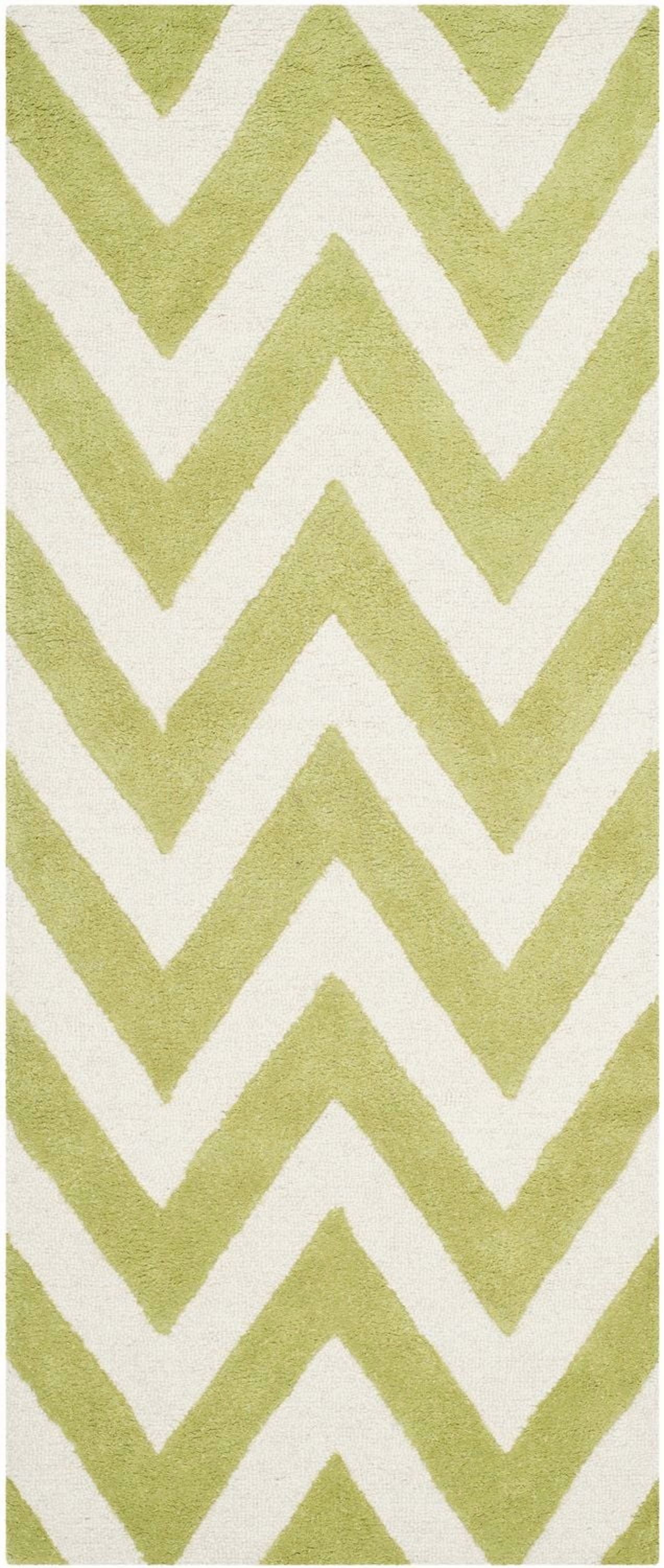 Safavieh Cambridge Kaitlyn Zig Zag Stripes Area Rug