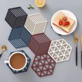 thumbnail image 3 of CAROOTU Hexagonal Table Isolation Multifonctionnel Résistant à la Chaleur Antidérapant Sous-Verres pour la Maison Cuisine Restaurant, 3 of 6
