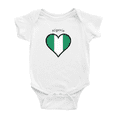 thumbnail image 1 of Cache-couche Mignon avec Cœur et Drapeau du Nigeria pour Bébé Garçon Fille, 1 of 5
