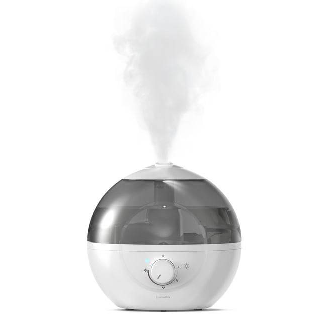 Homedics® Humidificateur Ultrasonique CMTF32 à Conception Sphérique Moderne, Doté d'Une Buse à 360 Degrés Émettant une fine Brume Fraîche. Comprend un Réservoir de Remplissage par le Haut de 0,63 Gallon, un Contrôle de Brume Ajustable, une Technologie de Réservoir Propre et des Accessoires comme une Cartouche de Déminéralisation et des Tampons d'Huiles Essentielles. Convient aux Espaces jusqu'à 414 Pi2, Améliore la Qualité de l'Air, Soulage la Sécheresse et Prend en Charge les Plantes d'Intérieur.