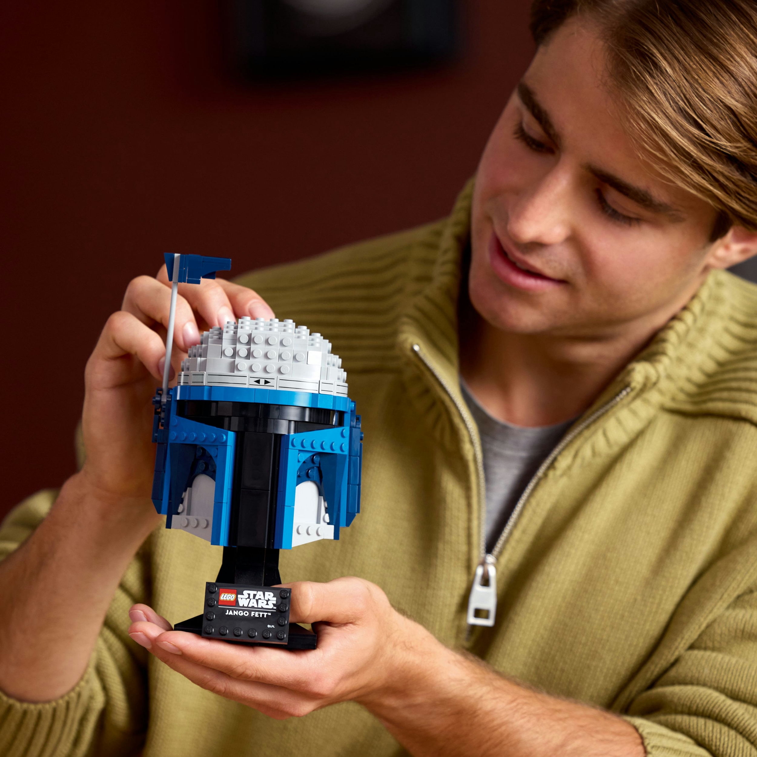 LEGO Star Wars Le Casque de Jango Fett , Ensemble de Modèle à Construire pour Adultes 75408