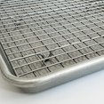 thumbnail image 3 of USA Pan Ensemble de Plaque à Demi-Plat Antiadhésive et Grille, 13 Pouces x 18 Pouces, 3 of 6