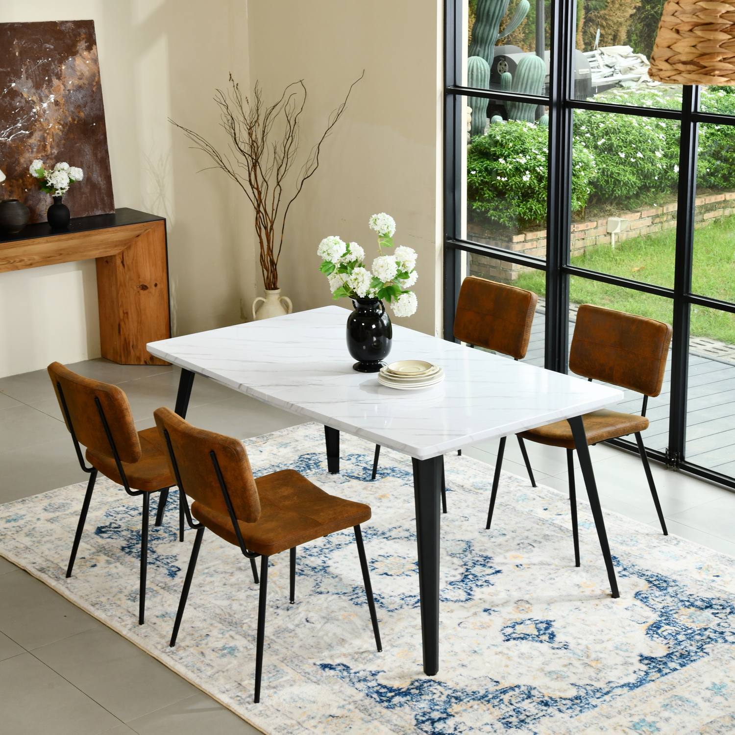 Ensemble de salle à manger élégant 5 pièces Homy Casa avec chaises en simili-suède et table en imitation noyer de 160 cm