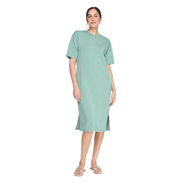 Robe t-shirt en tricot doux George pour femmes