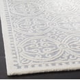 thumbnail image 2 of SAFAVIEH Cambridge Leslie Geometric Area Rug, 2 of 4