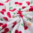 thumbnail image 3 of Couverture en peluche Mainstays cerise, 3 of 8