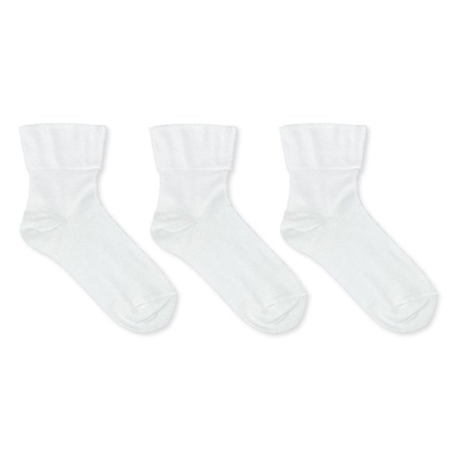 Secret® Relaxed Fit Anklet 3pk with three white cotton blend ankle socks featuring a relaxed ankle style and comfort top, made of 68% cotton, 18% nylon, 13% polyester, and 1% spandex, machine washable and cotton soft, suitable for everyday casual wear.