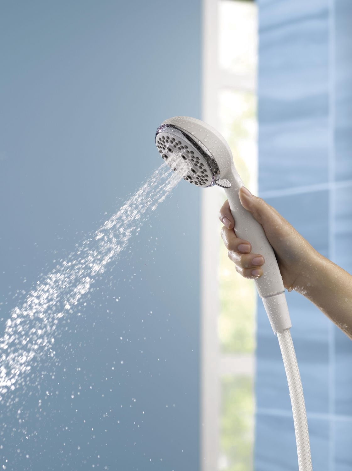 Peerless 4-Setting Hand Shower in White and Chrome