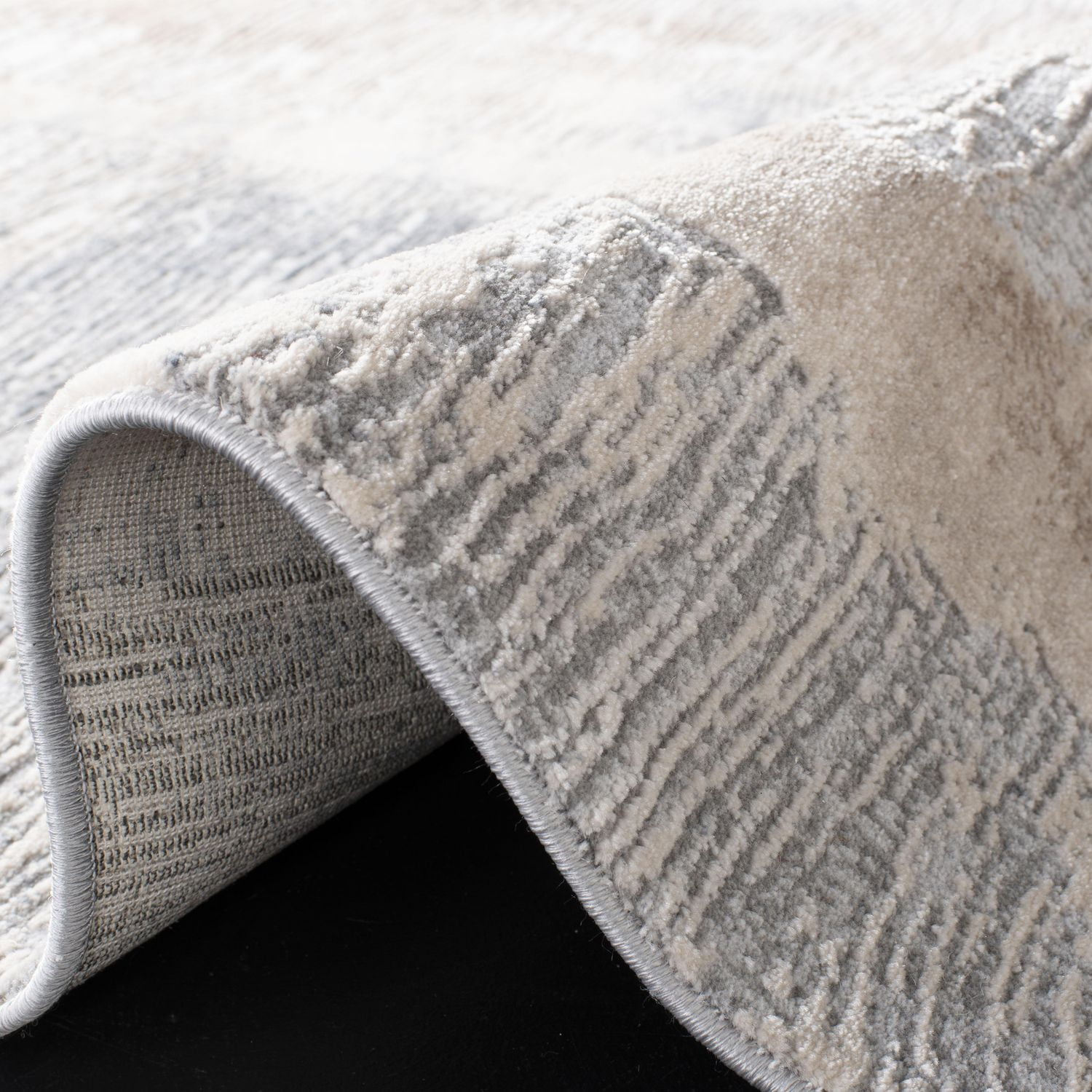 SAFAVIEH Invista Maxwell Abstract Area Rug