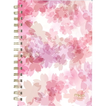 Agenda hebdomadaire Mead® 2026 à couverture transparente en polyéthylène, motif floral flou rose, petit format