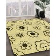 thumbnail image 3 of Ahgly Company Tapis d'Intérieur Lavable en Machine Carré Transitionnel Jaune Soleil, 6 Pieds Carré, 3 of 7