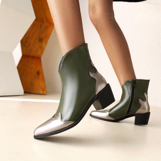 Bottes Courtes pour Femmes à Talon Épais et Bout Pointu Assorties en Couleur Automne et Hiver