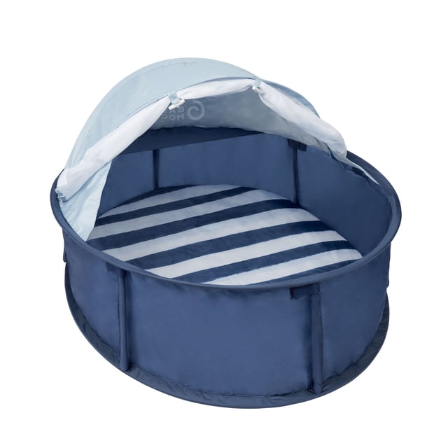 Babymoov Babyni Tente Pop-Up et Aire de Jeu pour Nourrisson Anti-UV en Bleu avec Forme Arrondie, Auvent Pliable Bleu Pâle, Matelas Rembourré avec Rayures Bleu Marine et Blanc, Tissu UPF 50+ pour protection Solaire, et Côtés en Maille Respirante pour la Circulation d'Air, Conçu pour le Jeu et le Repos Portatifs de Bébé.