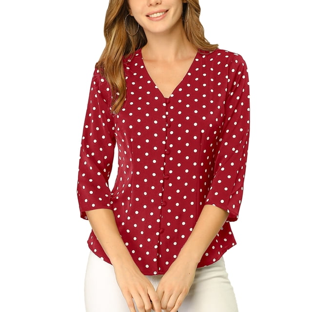 INSPIRE CHIC Blouse pour Femme à Col en V, Manches 3/4, Pois, devant Boutonné, Taille M et Couleur Rouge. Fabriquée en polyester 100 % Léger, Elle Présente un Col en V Flatteur, une Fermeture devant Boutonnée et un Imprimé à Pois Blancs. Parfaite pour les occasions Décontractées comme les Sorties, le Magasinage Ou le Port Quotidien. Polyvalente pour Agencer avec du denim Ou des Jupes.