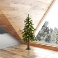 thumbnail image 2 of Vickerman A805132LED Arbre Natural Alpine 3 Pi x 21 Po avec 191 Embouts et 50 Lumières LED Multicolores, 2 of 3