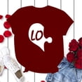 thumbnail image 4 of Chandails Assortis pour Couples T-Shirts Saint-Valentin Décontractés à Manches Courtes Mode Imprimé Cœur Col Rond T-Shirts Légers Confortables Doux Chemisiers pour Lui et Elle Vêtements de Vacances Bourgogne TTTG, 4 of 5