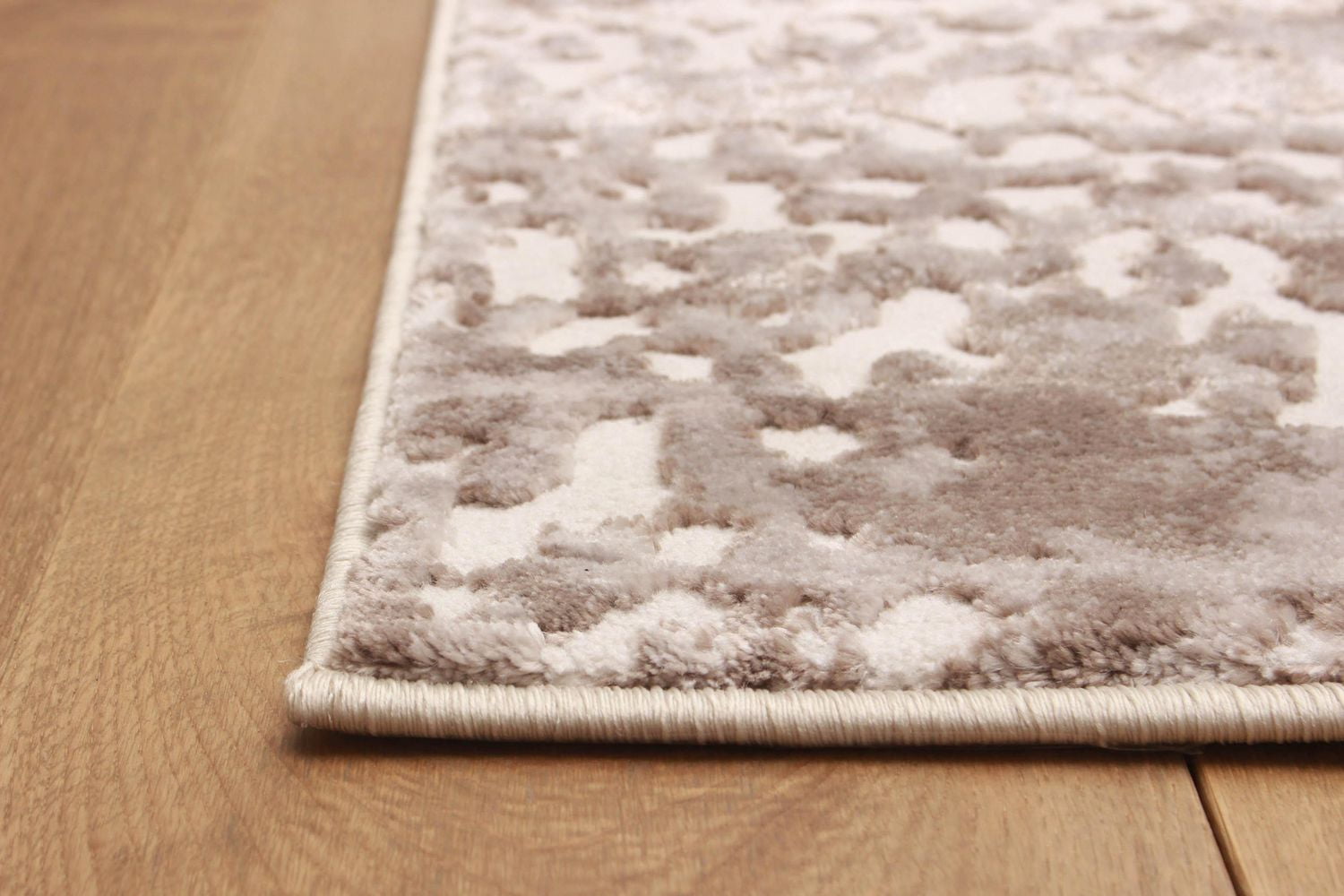 ECARPET Sarah 5'0" x 8'0" Contemporary/Modern Area Rug for Living Room, Bedroom, Dining Room, Entrance, Hallway and More.