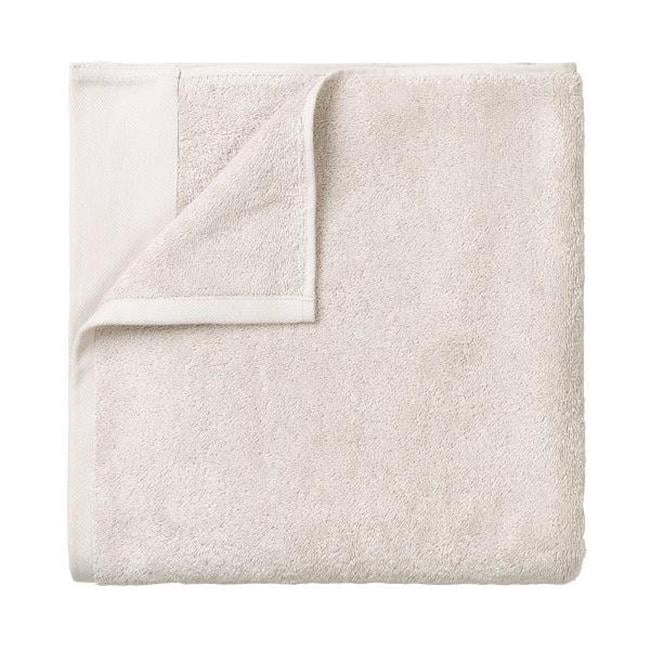Blomus 69249 39 x 79 in. Riva Organic Terry Bath Towel, Moonbeam