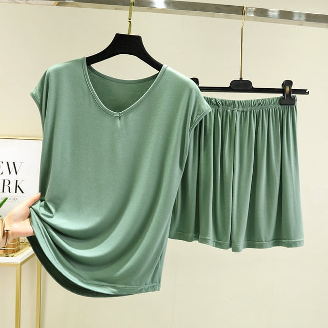 HWRETIE Women's Two Piece Outfit Short Sleeve Top And Shorts Solid Color Casual Summer Set