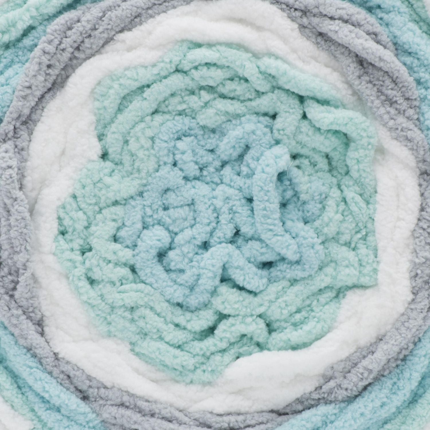 Bernat® Fil Baby Cover Stripes™, Polyester #6 Super Volumineux, 10,5oz/300g, 220 Yards