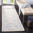 thumbnail image 1 of Safavieh Cambridge Kirsten Geometric Area Rug, 1 of 3