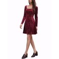 thumbnail image 4 of INSPIRE CHIC Robe de Soirée pour Femme à Imprimé d'Étoiles, Encolure Carrée, Mini Robe Vintage de Bal en Velours, L Rouge, 4 of 6