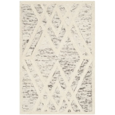 Safavieh Cambridge Rordan Faded Geometric Area Rug
